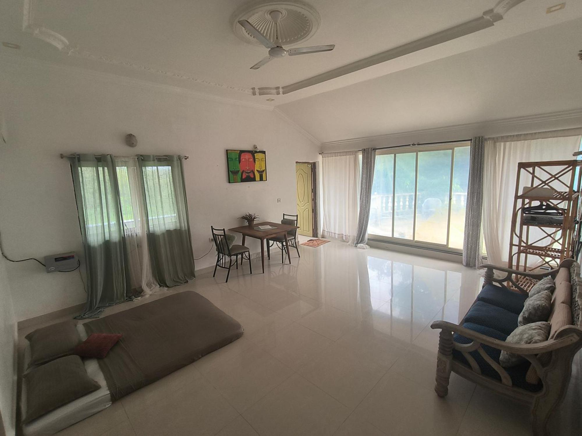 J-House, Spacious Apartments With Balconies, Thalassa 1Min Away Siolim Quarto foto